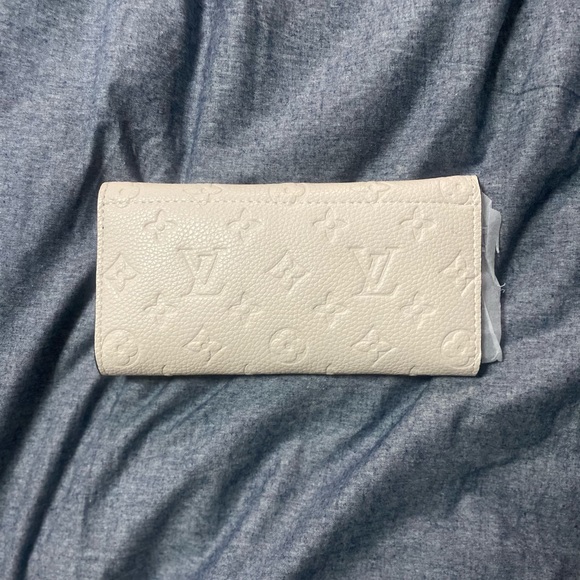 Brand new Bundle - purse with matching wallet - Picture 5 of 8